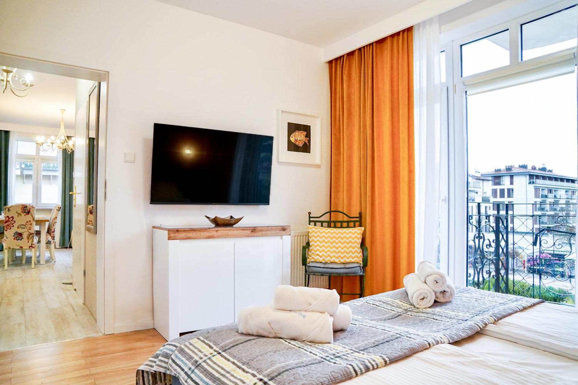 Apartment By Baltic
